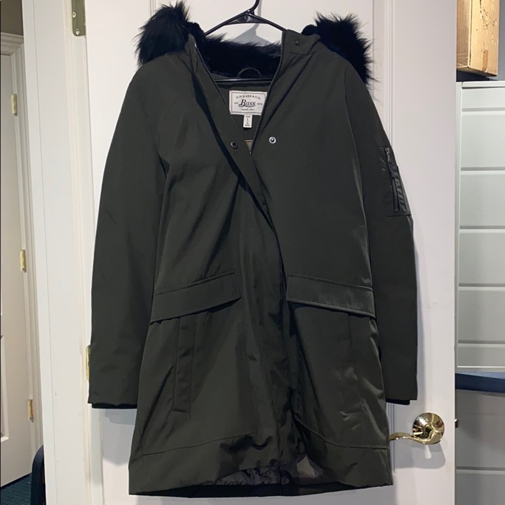 Women’s Winter Coat/ Jacket